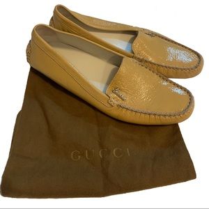 Luxury GUCCI LOAFERs in Beige / Tan